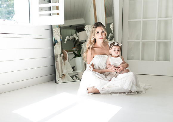 motherhood photographer Miami Maternity and newborn Photographer