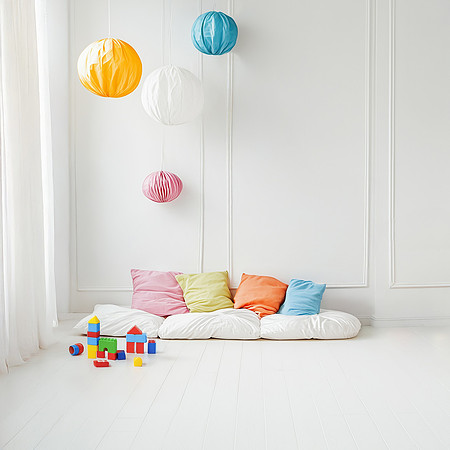 capturedmemories_White_seamless_paper_backdrop_cozy_floor_seati_f464076c-331b-4736-932b-e14e6198f291
